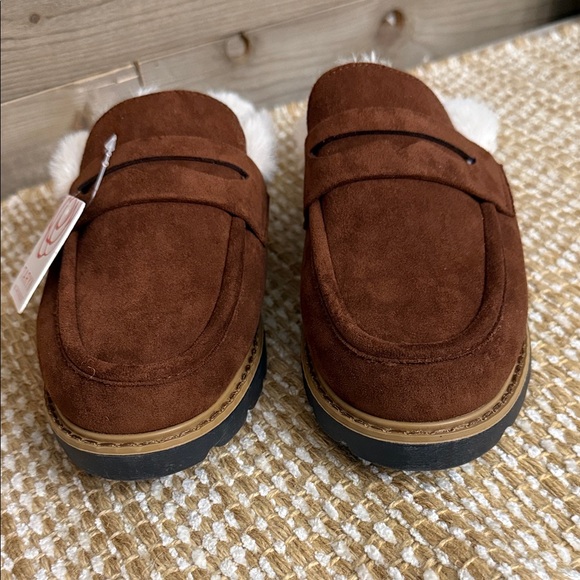 Taryn Rose Dora Brown Suede Fur-Lined Mules, NWT - Picture 2 of 7